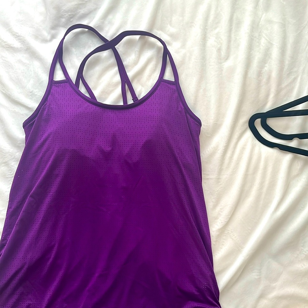 Sports top